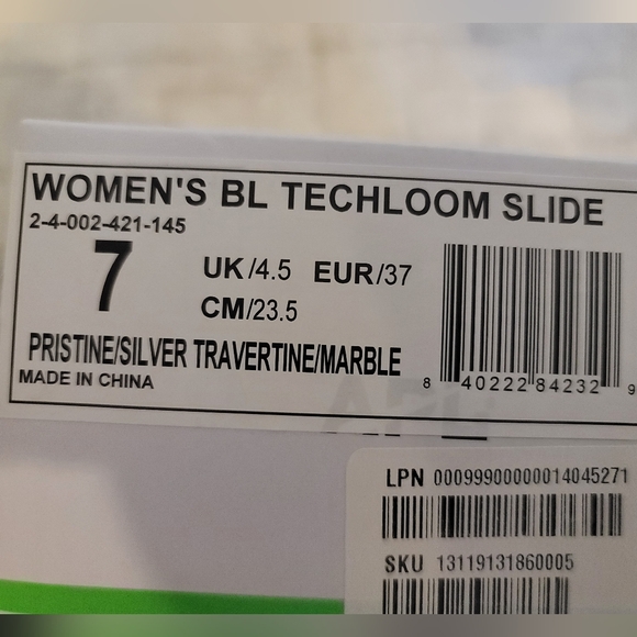 NIB APL Women's Big Logo Techloom Slide Size 7 - Picture 5 of 5